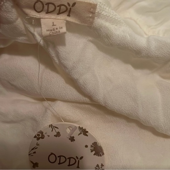 Oddy Ruffle Dress. Size L. - Picture 7 of 7